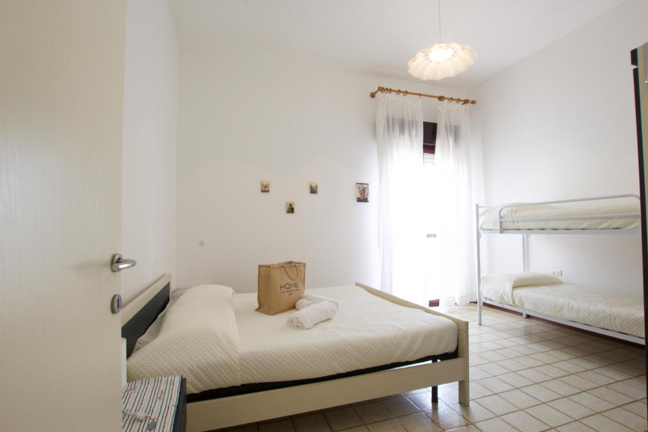 Bagni Miramare - Home Immobiliare Jesolo Eksteriør billede