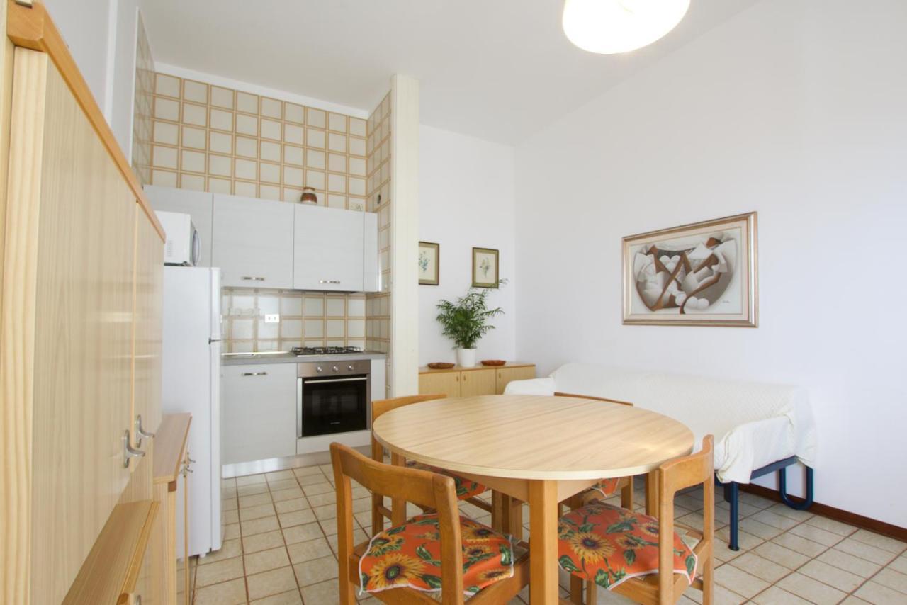 Bagni Miramare - Home Immobiliare Jesolo Eksteriør billede